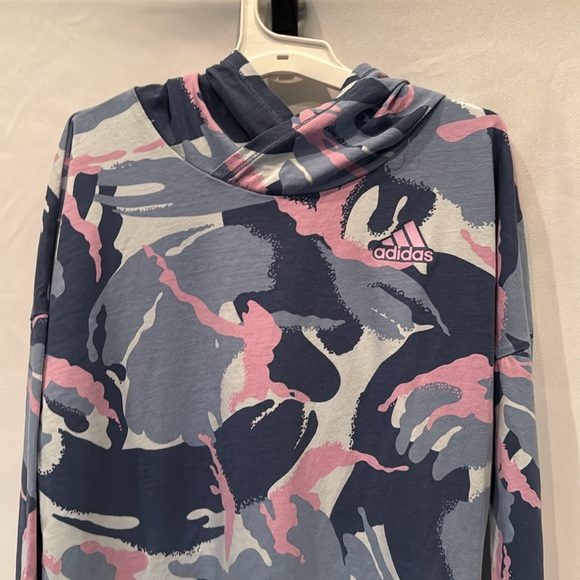 💜3/$15 Adidas Blue Pink Hooded Shirt - Picture 2 of 6